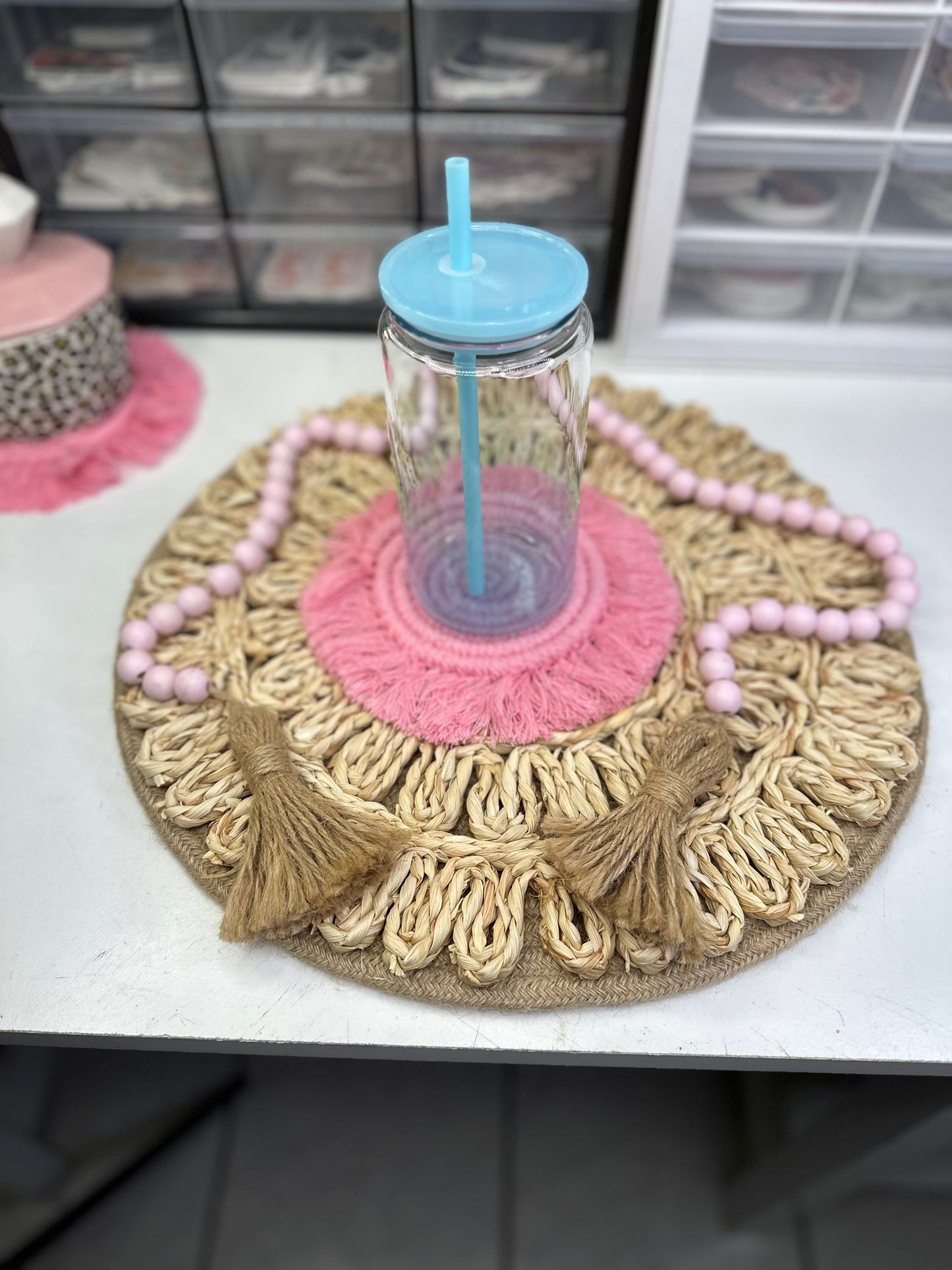 Ombre Glass cans  W/ Plastic lids